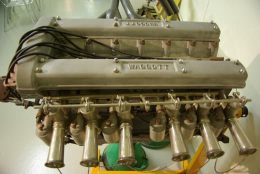 Waggot Twin Cam Head — photo 4